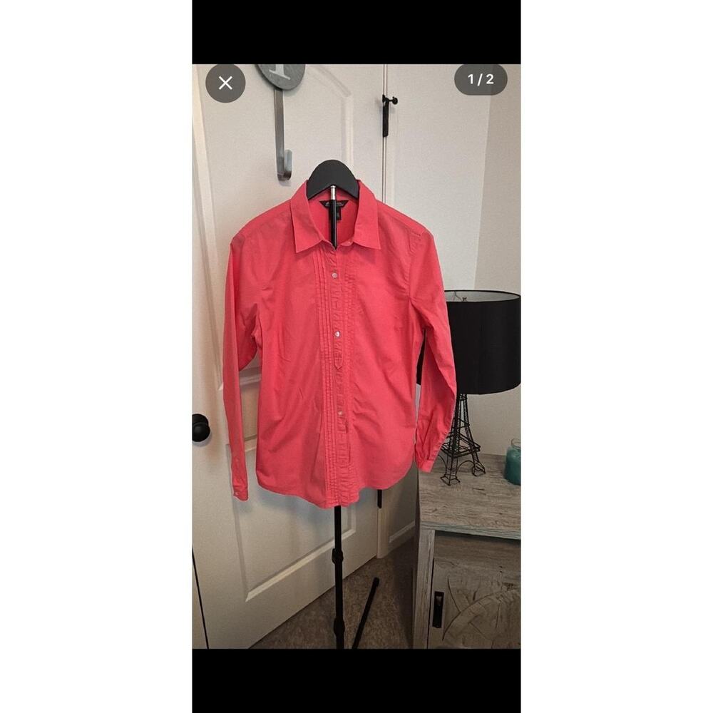 Eddie Bauer Womens Minimalist Coral Pink Button Down Shirt Pleated Front SZ M
